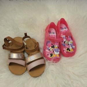 Toddler size 10 shoes pair